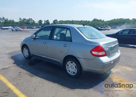 2011 Nissan Versa 1.8S z USA, uszkodzony, nr VIN 3N1BC1AP6BL391682